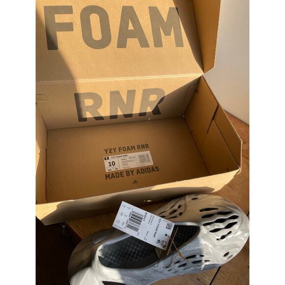 Adidas Yeezy Foam Runner MX Granite Size 10 main image 8
